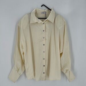 Roari Marna Satin Button Front Structured Shirt Blouse In Bone